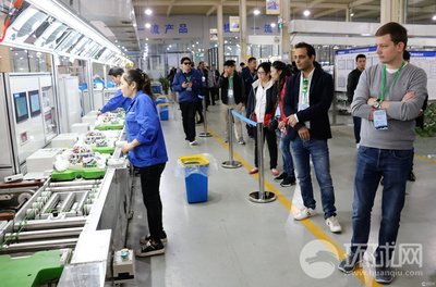 多國旅行商深入智能馬桶工廠 體驗&ldquo;臺州智造&rdquo;獨(dú)特魅力